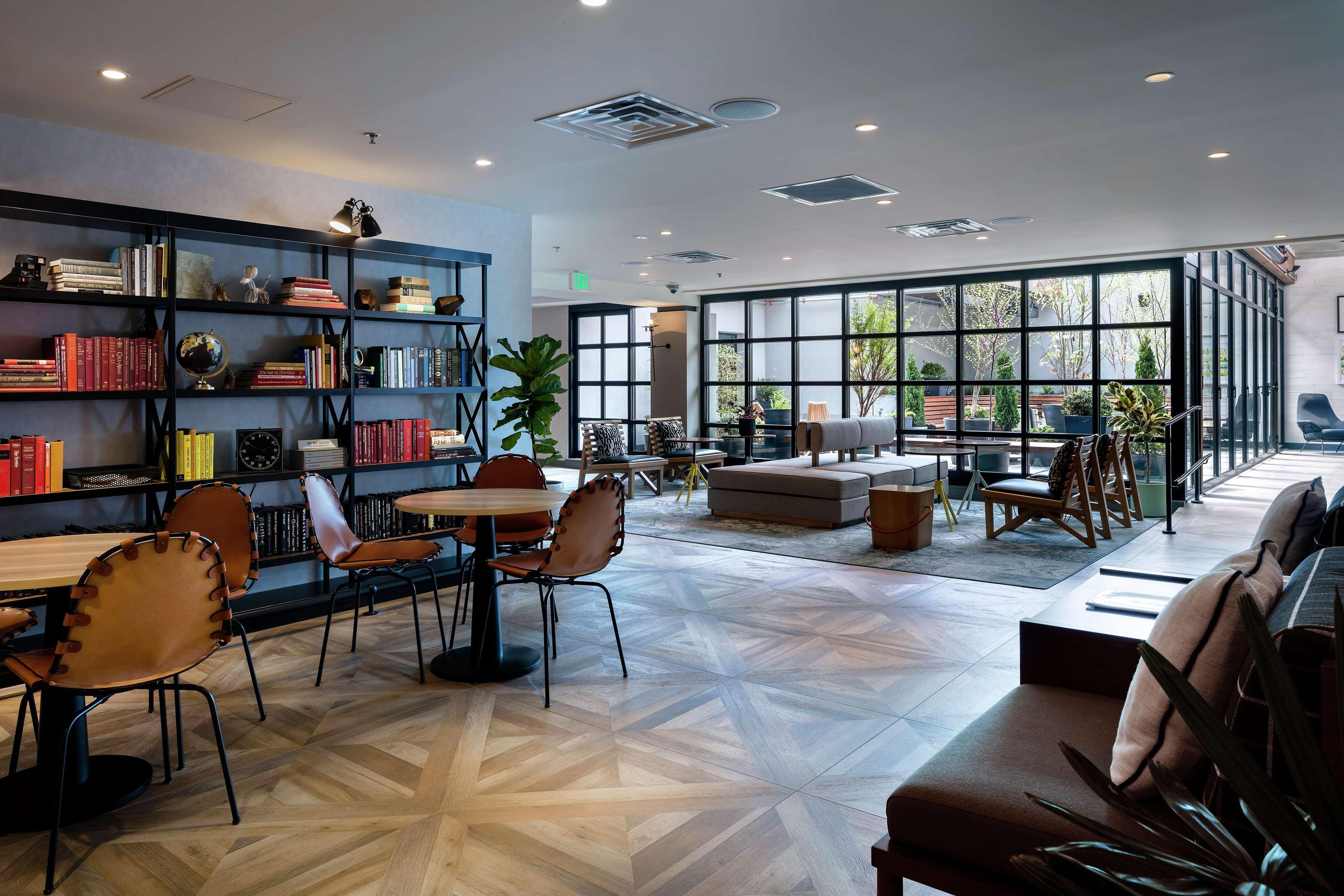 Freepoint Hotel Cambridge, Tapestry Collection By Hilton Exteriör bild