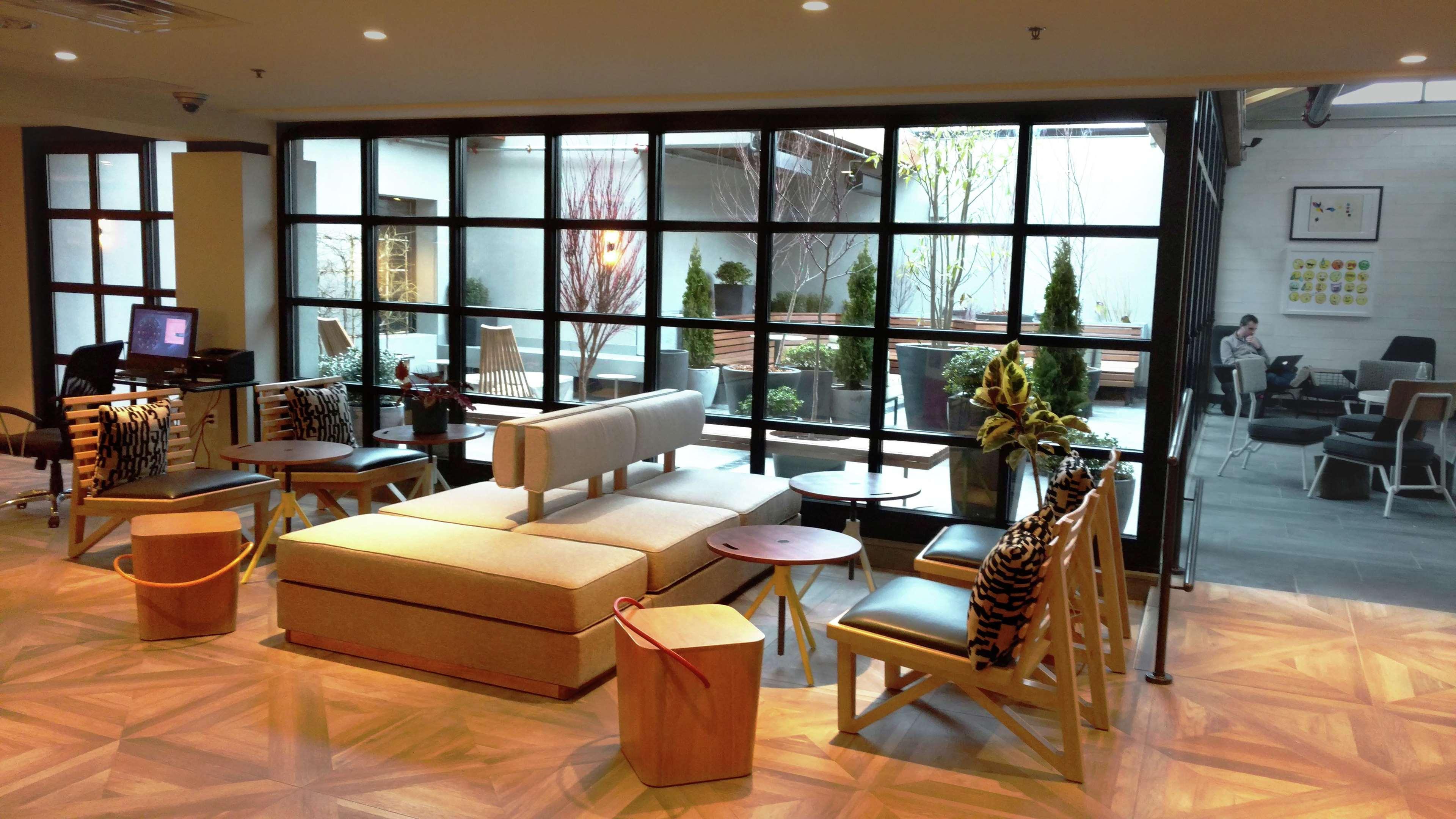 Freepoint Hotel Cambridge, Tapestry Collection By Hilton Exteriör bild