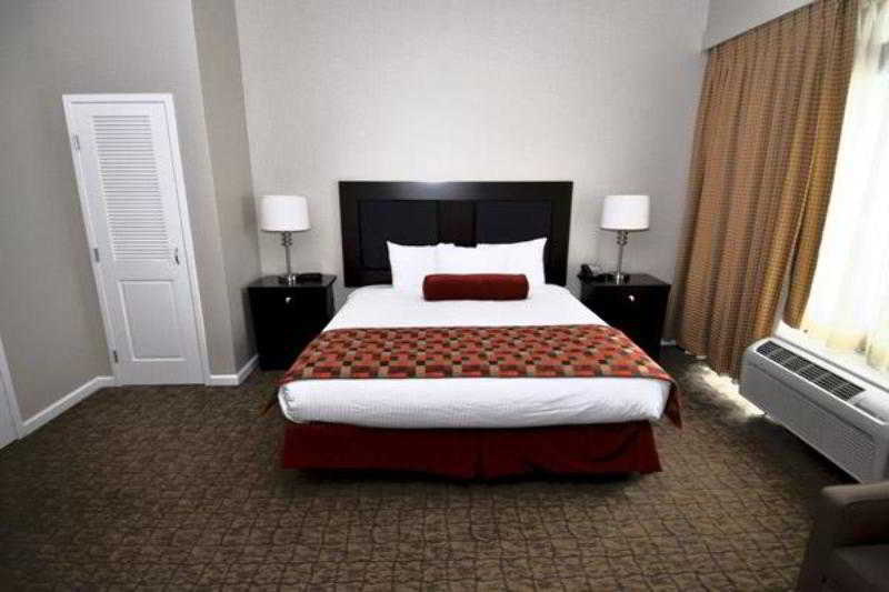 Freepoint Hotel Cambridge, Tapestry Collection By Hilton Exteriör bild